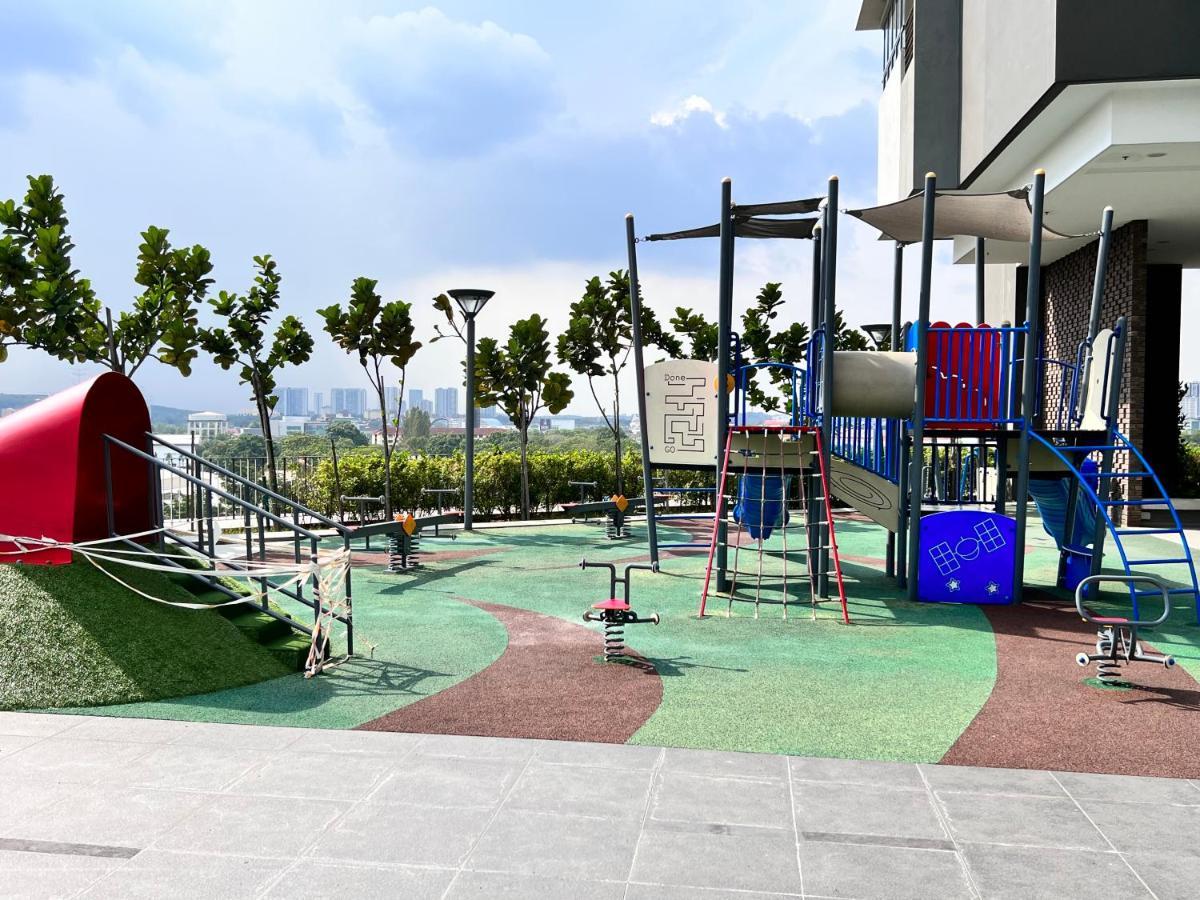 Condostay At Bangi Kampong Sungai Ramal Dalam Zewnętrze zdjęcie